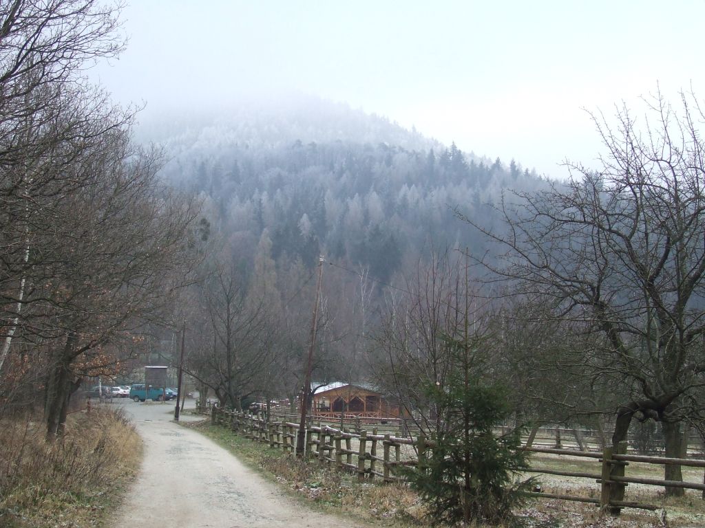 przełęcz Tąpadła - widok na Radunię